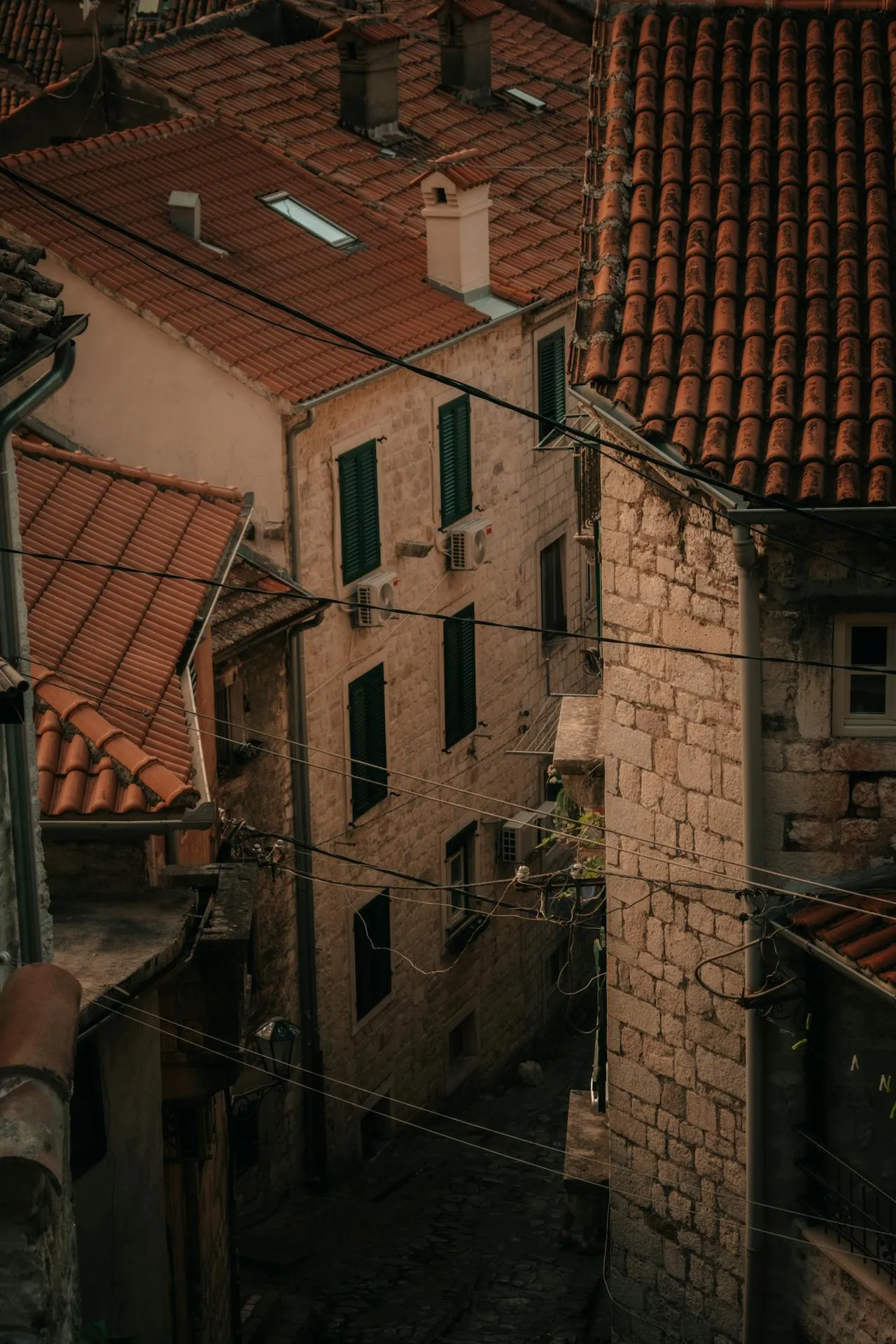 Kotor old town beneath the bay mountains